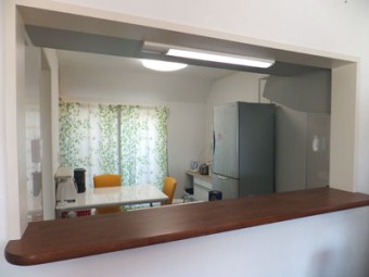 オープンカウンターで開放的なキッチンに オープンカウンターで開放的なキッチンに